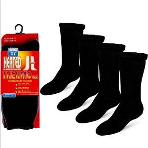 SOLD ON ANOTHER PLATFORM…🧦Debra Weitzner, Thermal Socks For Men 🧦